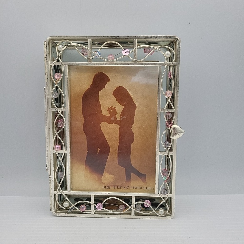 Vintage Glass Jewelry Trinket Photo Box w/ Colorful Beads On Wire